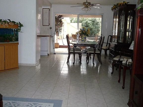 Building Photo - 2084 Hooper Drive