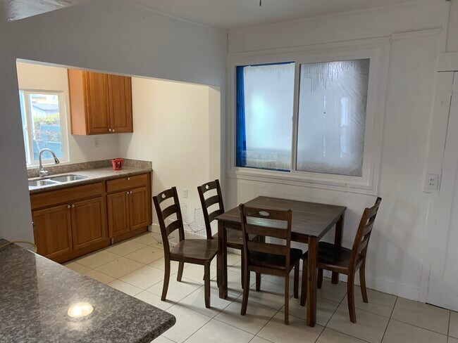 Kitchen - 1631 Church St