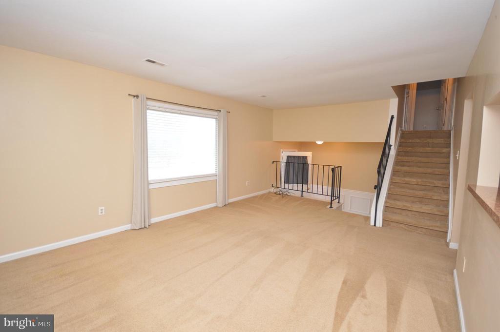 Foto principal - 7017 Lombard Ln