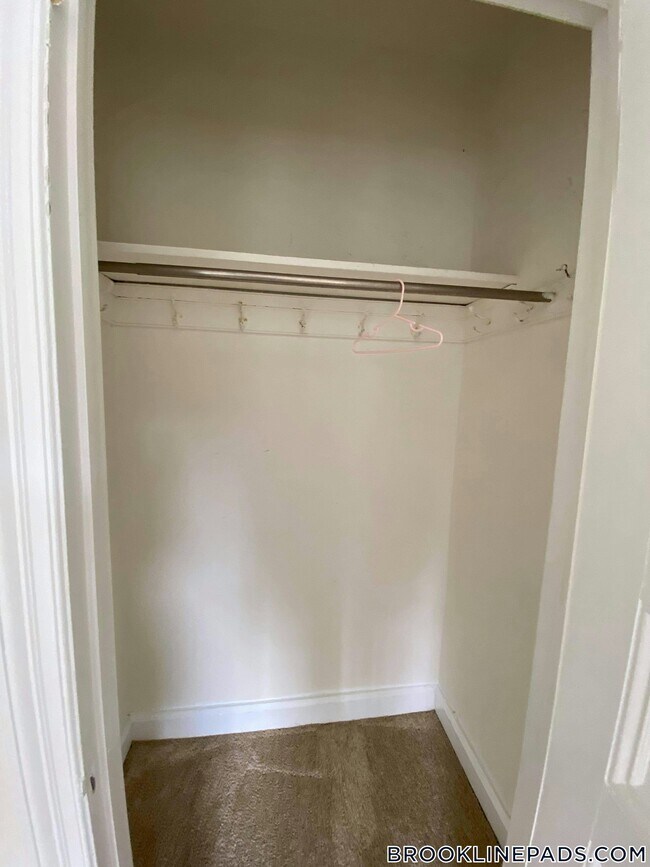 Foto del edificio - 1223 Beacon St