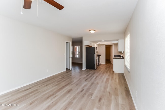 Building Photo - 555 N Elm