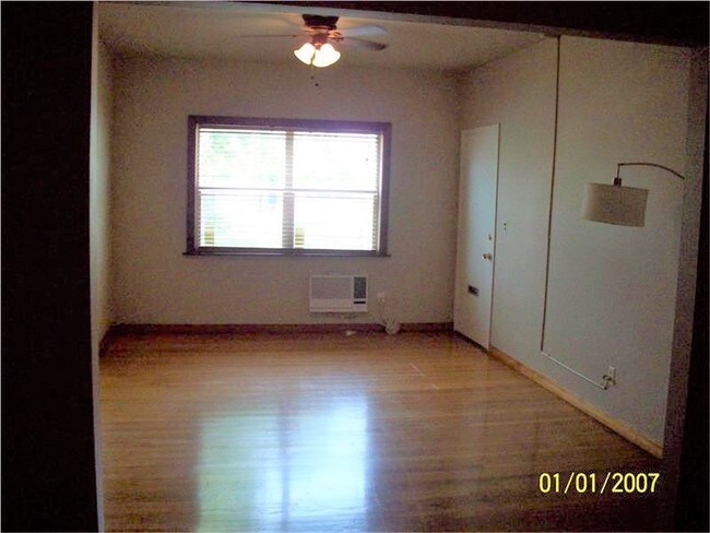 Foto del edificio - 725 NE 91st St