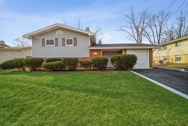 Foto del edificio - 625 Baxter Ln