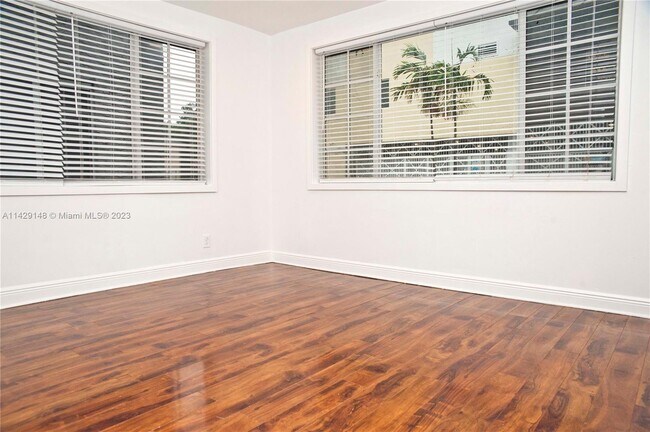Foto del edificio - 221 S 17th Ave