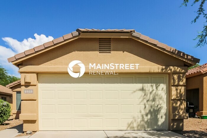 Foto principal - 3 Bedroom Pet-Friendly Home in TUCSON, AZ ...