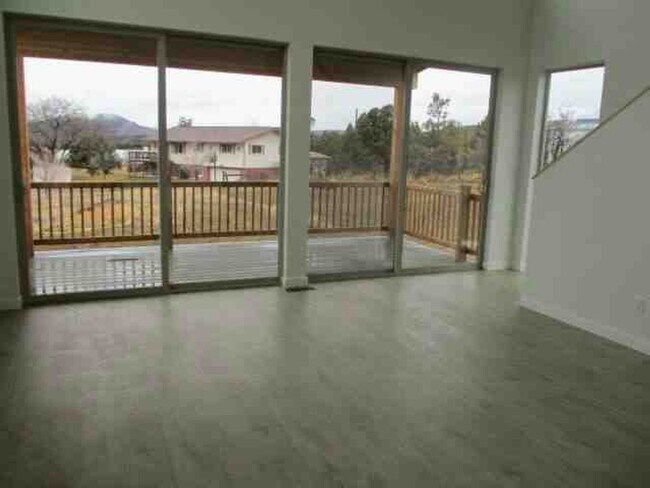 Building Photo - 65 Bocea-A