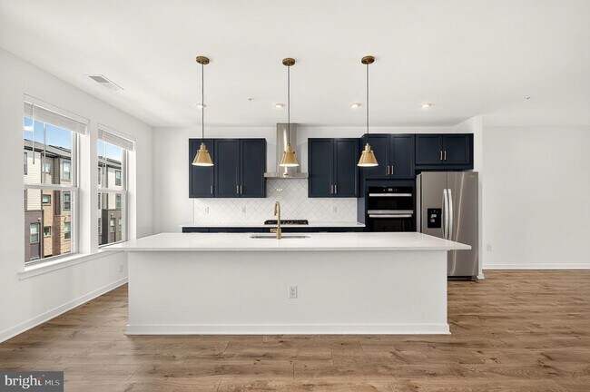 Foto del edificio - 20957 Bluebird Sq