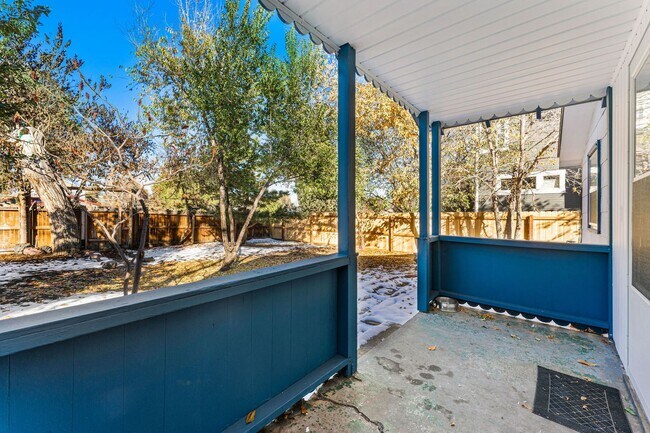 Foto del edificio - Old Town Lafayette Location! 4 bedrooms! H...