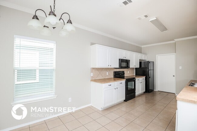 Building Photo - 12205 Hunters Crossing Ln
