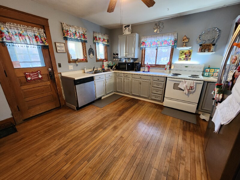 Foto del edificio - 410 S Parker Dr