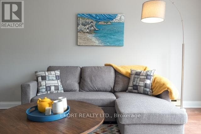 Building Photo - 254 Picton Main St