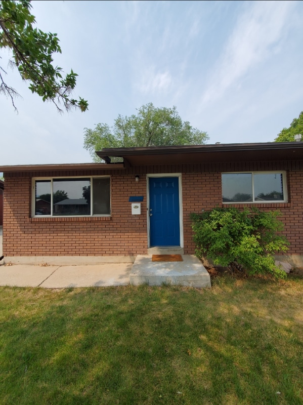 Building Photo - 248 W 270 N