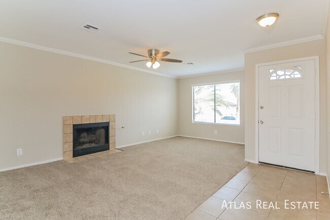 Building Photo - 135 Sterling Dr