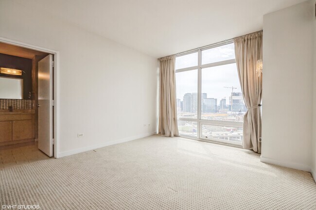 Foto del edificio - 510 W Erie St