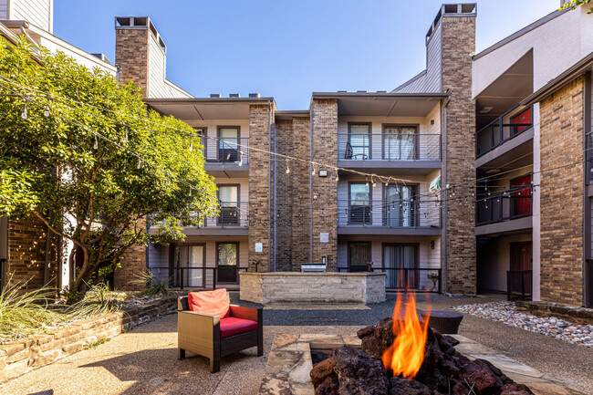 Fire Pit - The Vail
