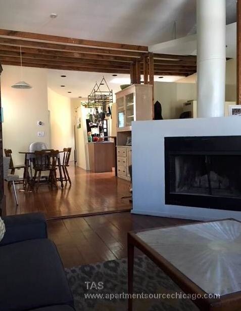 Foto principal - 1736 N Wolcott Ave
