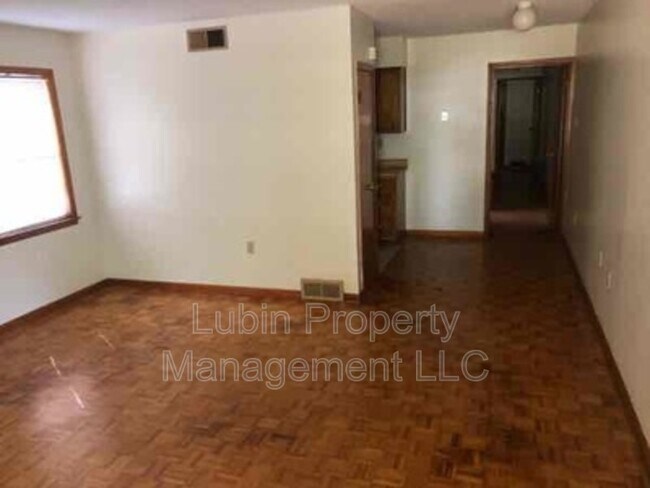 Building Photo - 3525 Clayphil Ave