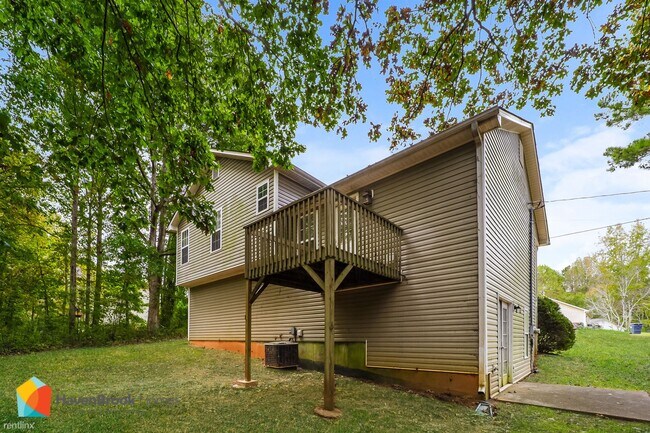 Building Photo - 3 br, 2 bath House - 382 Wallace Way