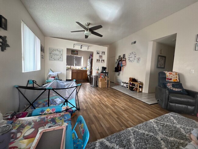 Foto del edificio - 544 San Lino Ct