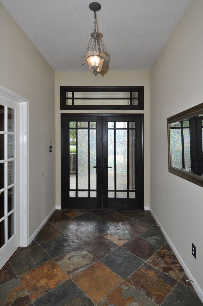 Foto del edificio - 13607 Goldwater Ct