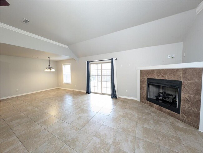 Foto del edificio - 6000 S 38th St