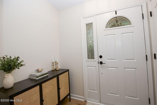 Foto del edificio - 681 Ginesing Dr