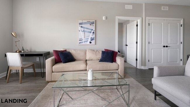 Building Photo - 3050 Steeple Cir