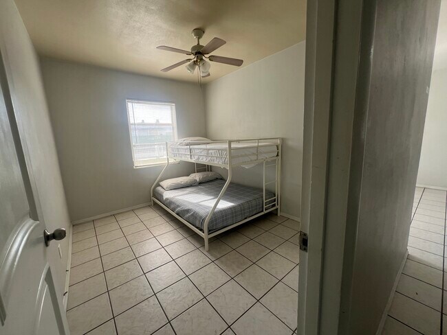 Foto del edificio - 4809 Steyr St