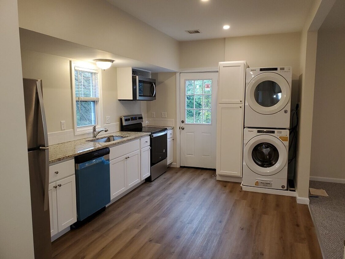 288 Ayer Rd Unit 2, Harvard, MA 01451 Apartments in Harvard, MA