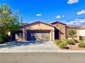 Building Photo - 5310 San Palo Dr