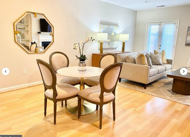 Foto del edificio - 1654 Beekman Pl NW
