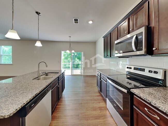 Foto del edificio - 5125 Canyon Creek Way