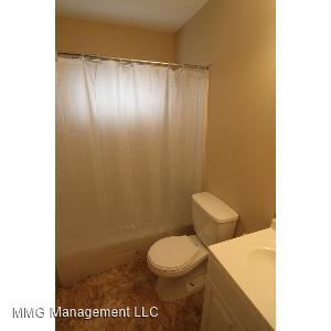 Building Photo - 3 br, 2 bath House - 2828 The Meadows Way