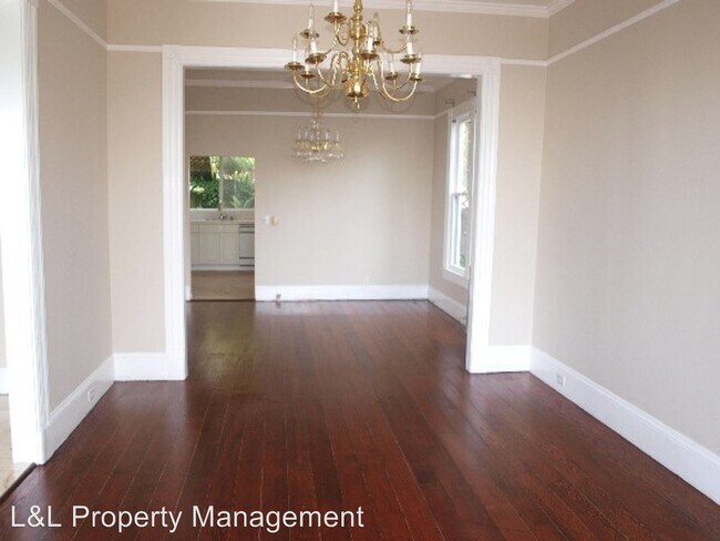 Building Photo - 2 br, 2 bath Apartment - 217 4th Street