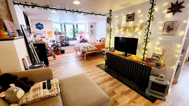 Foto del edificio - 719 Remington St