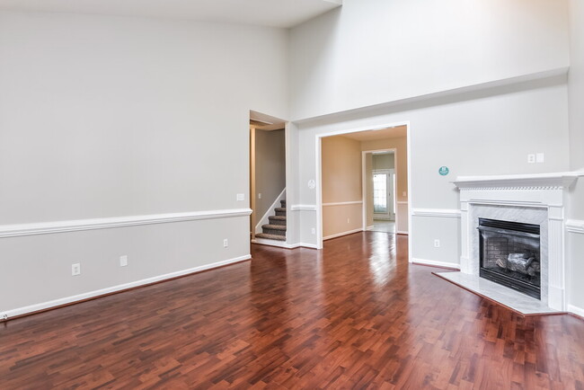 Building Photo - 1238 Braemar Highland Dr