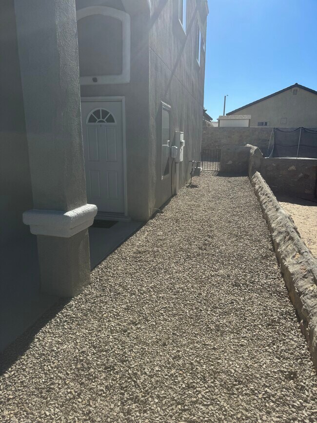 12922 Clevedon St, Horizon City, TX 79928 House Rental in Horizon