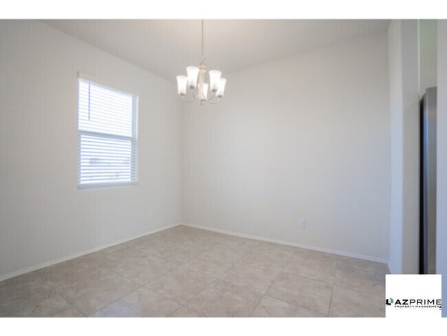 Foto del edificio - Experience Refined Living in this Exquisit...