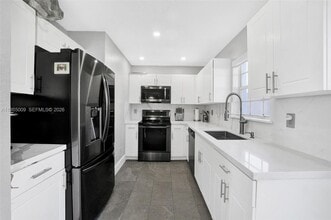 Building Photo - 2311 SW 87th Way