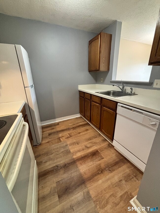 Building Photo - 432 Judd Square