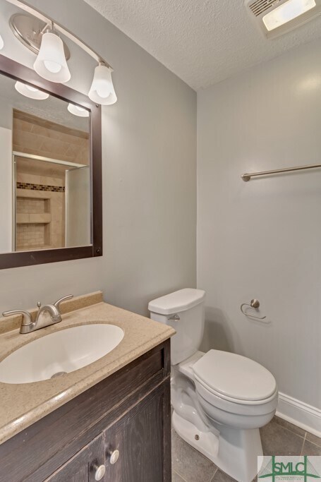 Foto del edificio - 419 E 31st St