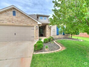 Building Photo - 4817 Arbuckle Dr