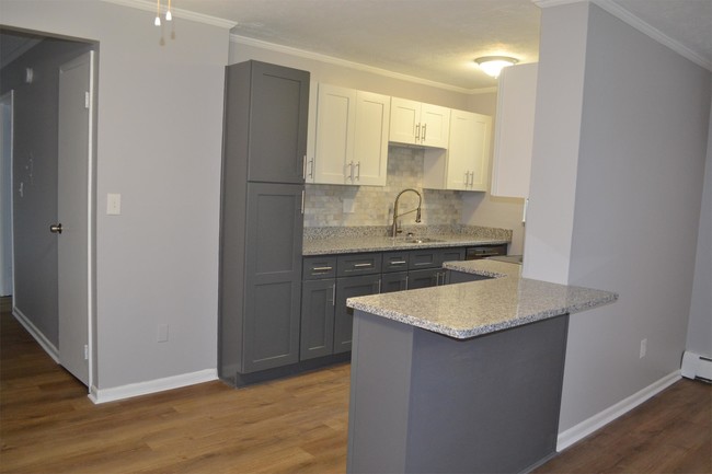 Building Photo - 3805 Ferdinand Pl