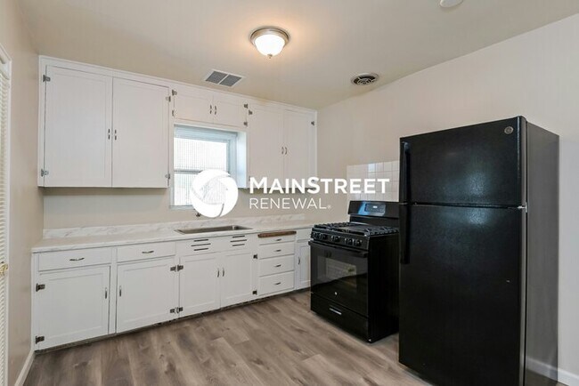 Foto del edificio - 3 Bedroom Pet-Friendly Home in Tucson, AZ ...