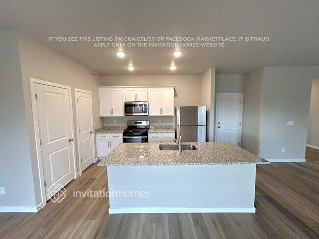 Foto del edificio - 7410 Green River Ave