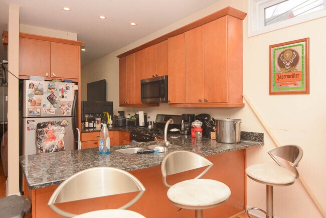 Foto del edificio - 1509 W Wellington Ave