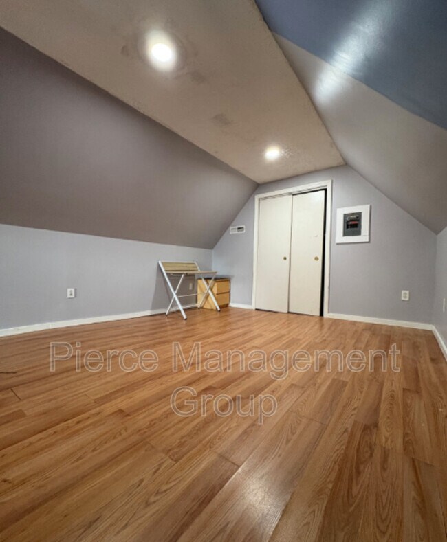 Foto del edificio - 140 Rumford St