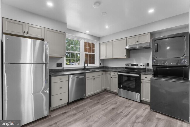 Foto del edificio - 1044 Ramsgate Ct