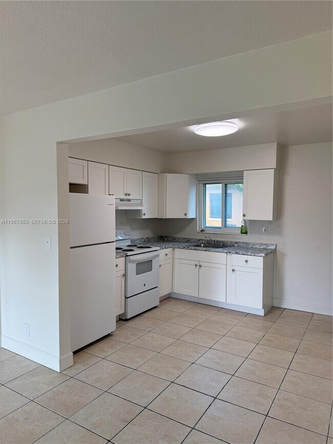 Foto del edificio - 4531 SW 32nd Ave