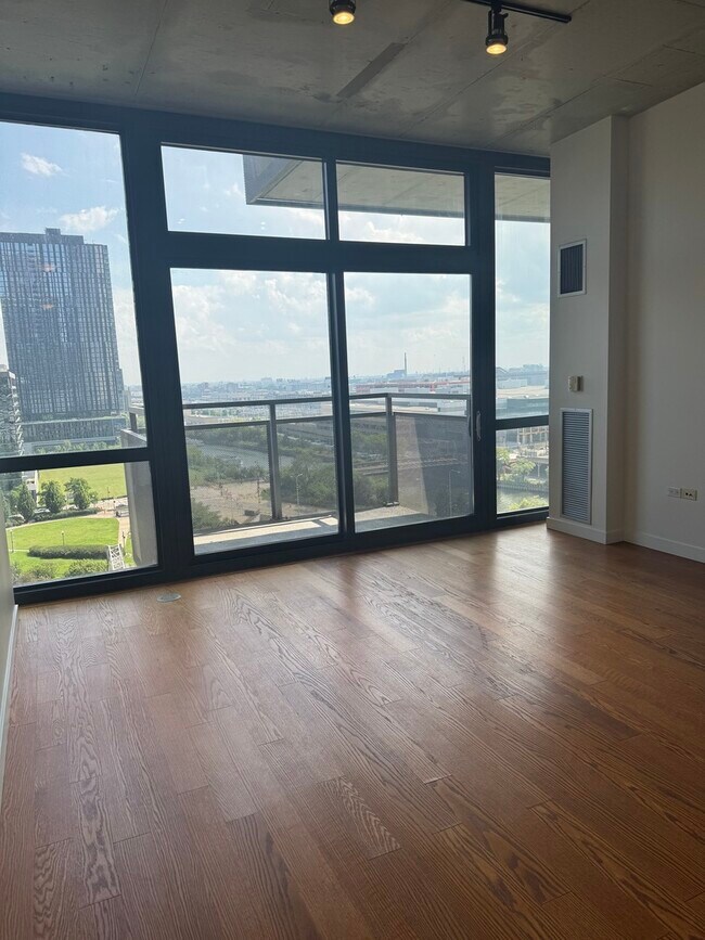 Foto del edificio - 235 W Van Buren St